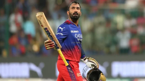 Dinesh Karthik Joins Paarl Royals for SA20 Season Three