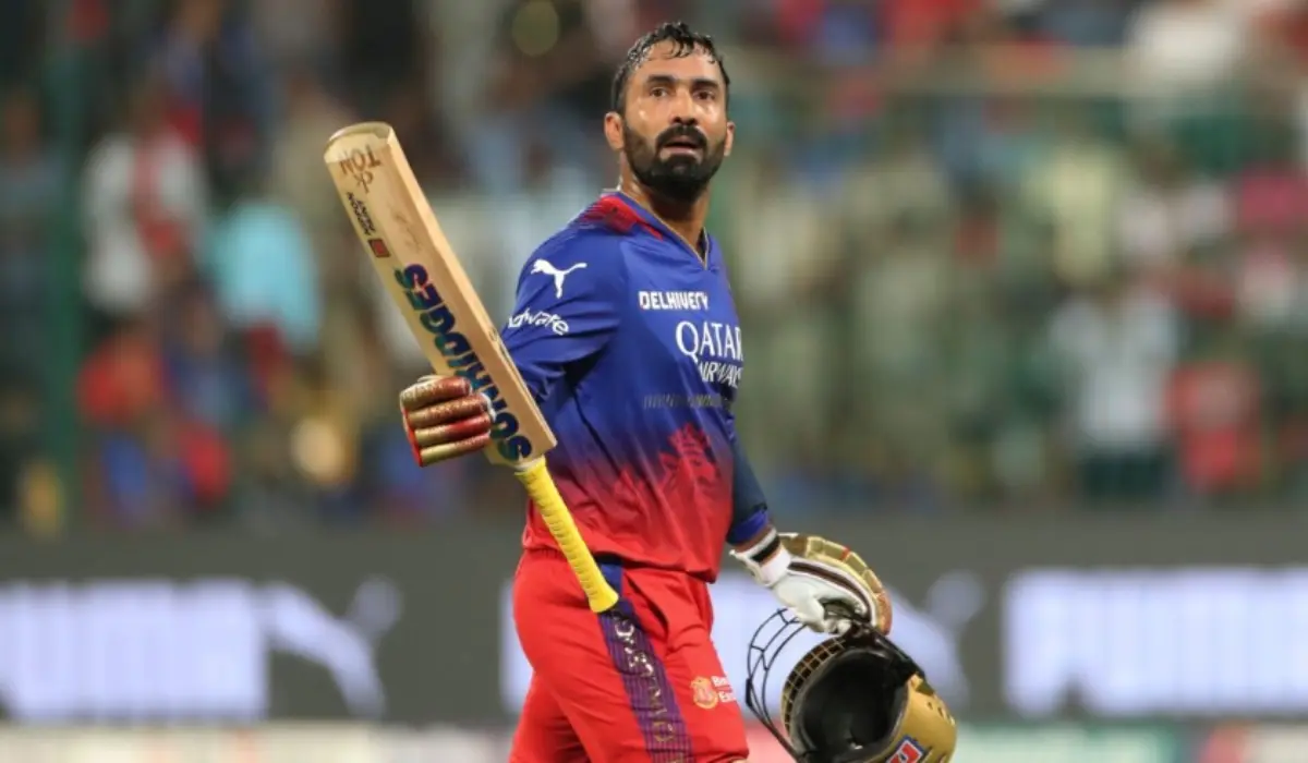 Dinesh Karthik Joins Paarl Royals for SA20 Season Three